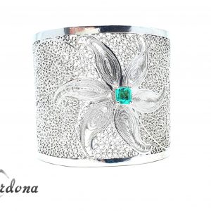 ARO FILIGRANA PLATA 925 RHODIUM CON ESMERALDA NATURAL 1 CT - hover