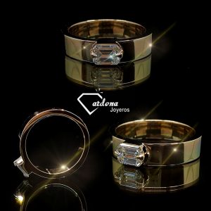 sal. anillo oro amarillo 18 k con diamante natural talla esmeralda 0,48 ct peso total aprox - hover