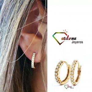 Candongas oro amarillo 18 k con diamante natural 0,16 ct - hover